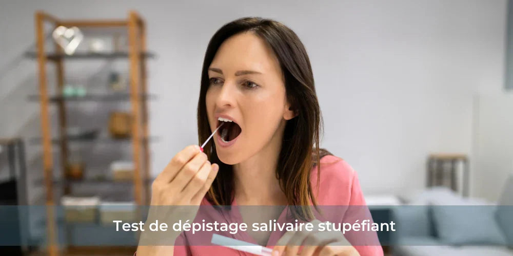 femme qui fait une test de depistage anti drogue