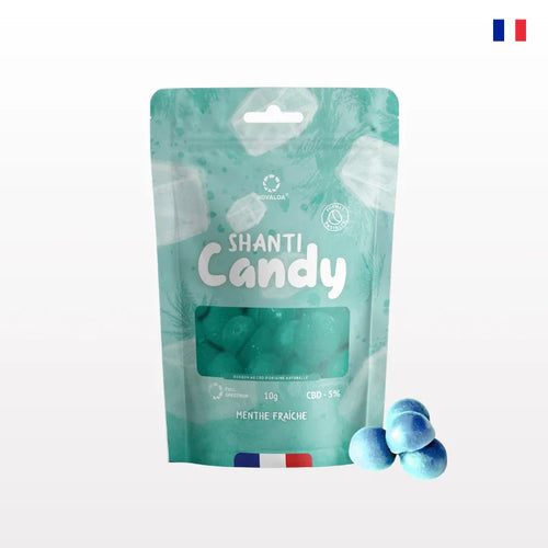 Bonbons CBD de Novaloa SHANTI CANDY au goût menthe fraîche, sachet de 10g avec 5% de CBD. Idéal pour relaxation et bien-être.
