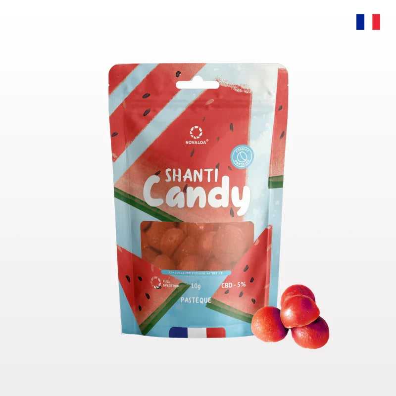 Bonbons CBD de Novaloa SHANTI CANDY au goût pastèque, contenant 5% de CBD. Emballage coloré et bonbons artisanaux pour bien-être et relaxation.