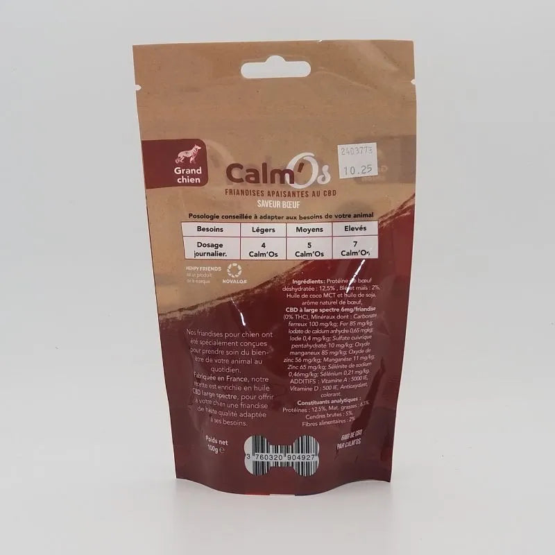 Friandises apaisantes au CBD pour grand chien, saveur bœuf, 100g, emballage Novaloa avec illustration d'un chien et son maître.