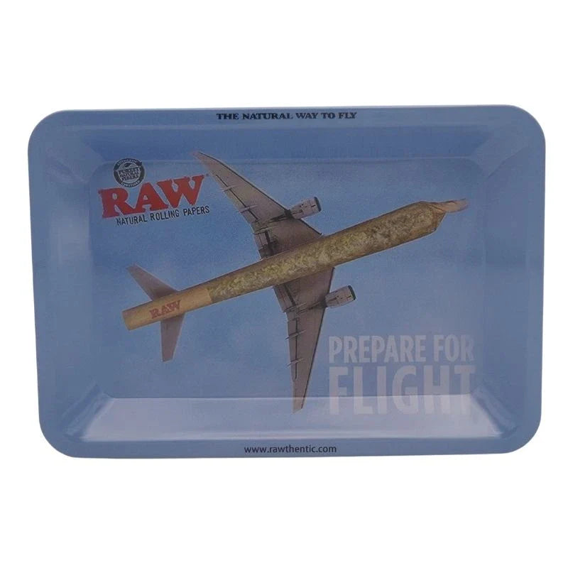 Plateau à rouler en acier design avion, modèle RAW avec slogan 'Prepare for Flight', idéal pour les accessoires et produits CBD.